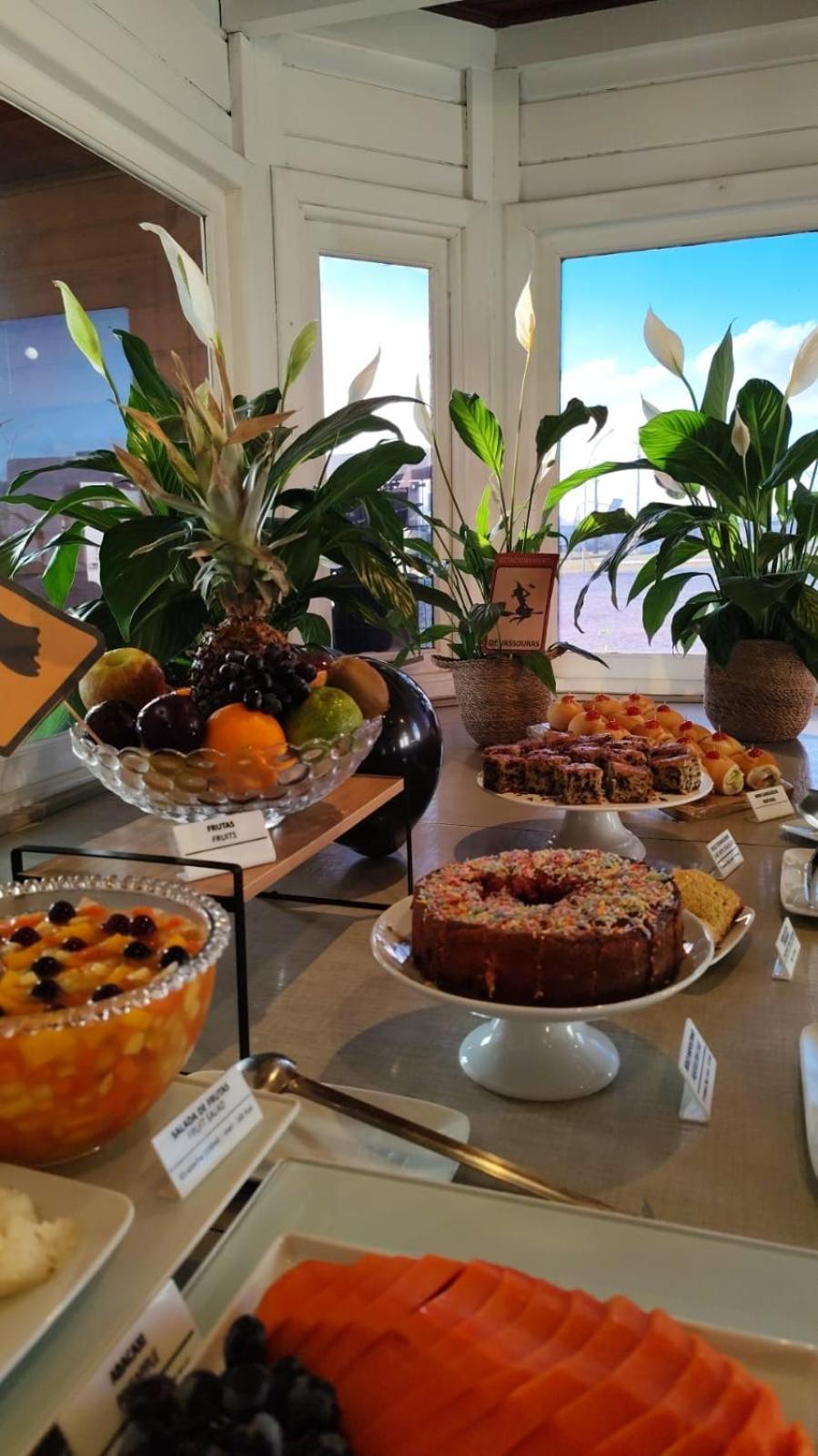 伊塔耶埃/纳维根特斯十号酒店 Itajaí 外观 照片